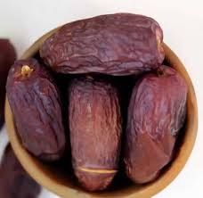AMBER DATES 500gm View 1